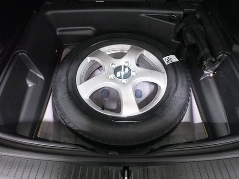 New 2025 Jeep Grand Cherokee Altitude image 27