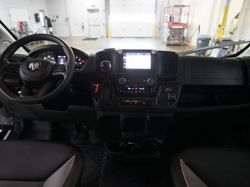 Used 2025 RAM ProMaster 3500 w/ Convenience Group FWD image 5