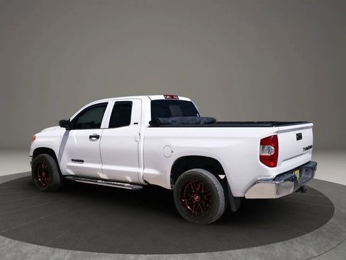 Used 2017 Toyota Tundra SR5 w/ SR5 Upgrade Package image 4