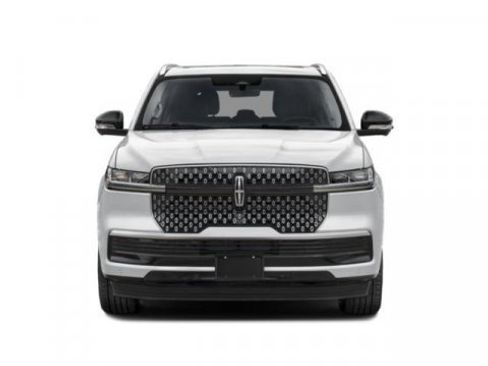 New 2026 Lincoln Navigator Reserve image 7