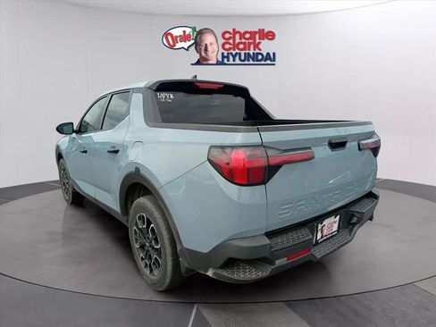 Used 2023 Hyundai Santa Cruz SEL AWD/4WD image 2