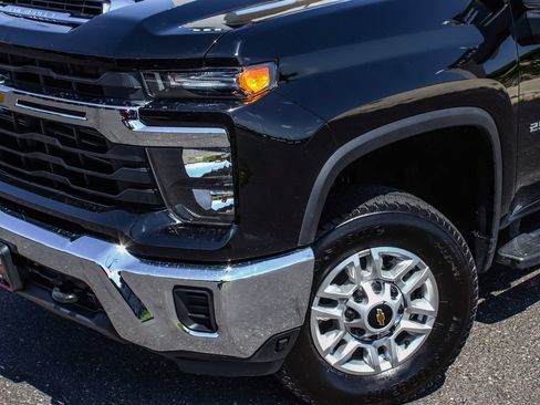Used 2026 Chevrolet Silverado 2500 LT AWD/4WD image 42