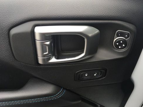 Used 2022 Jeep Wrangler Unlimited Rubicon 4xe w/ Cold Weather Group image 9