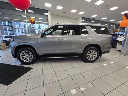 New 2025 Chevrolet Tahoe Premier image 2