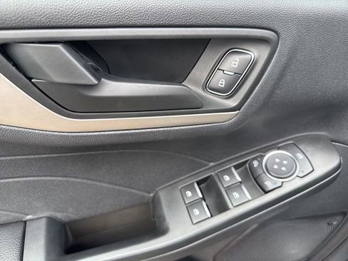 Used 2022 Ford Escape SE w/ Convenience Package image 16