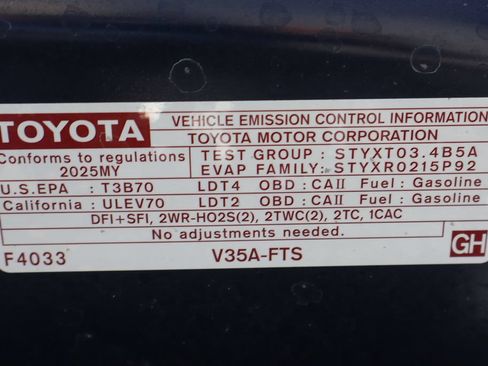 Used 2025 Toyota Tundra Platinum AWD/4WD image 16