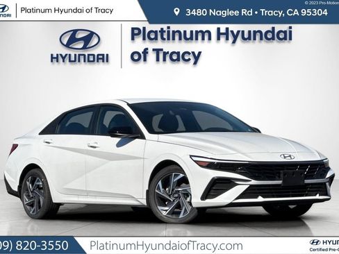 Used 2025 Hyundai Elantra Sport FWD image 1