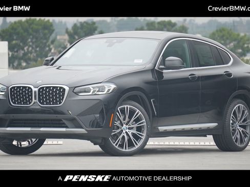 Used 2025 BMW X4 xDrive30i w/ Premium Package AWD/4WD image 1