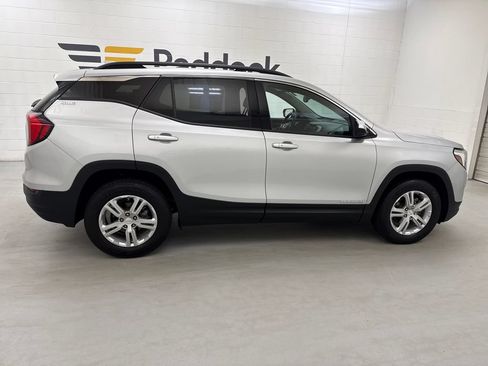 Used 2020 GMC Terrain SLE w/ Driver Convenience Package AWD/4WD image 6