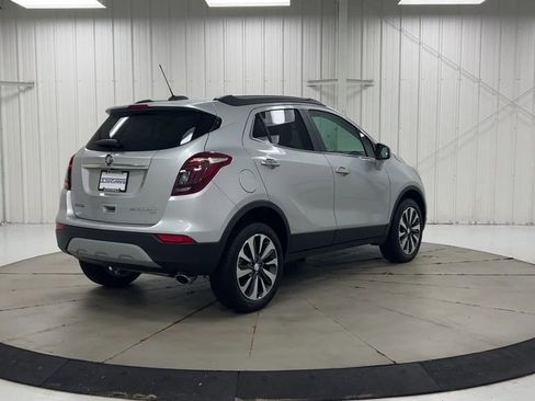 Used 2022 Buick Encore Preferred w/ Safety Package image 8