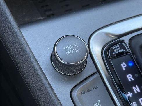 Used 2022 Hyundai Kona SEL w/ Convenience Package image 22