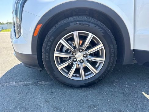 Used 2020 Cadillac XT4 Sport AWD/4WD image 40
