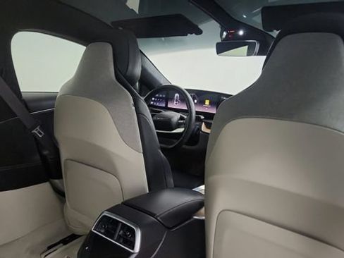 Used 2023 Lucid Air Touring AWD/4WD image 43