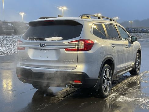 Used 2026 Subaru Ascent Limited w/ Popular Package #1 AWD/4WD image 3