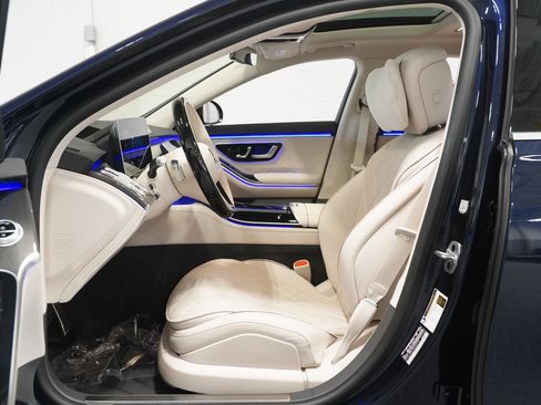 Used 2024 Mercedes-Benz S 580 4MATIC Sedan image 11