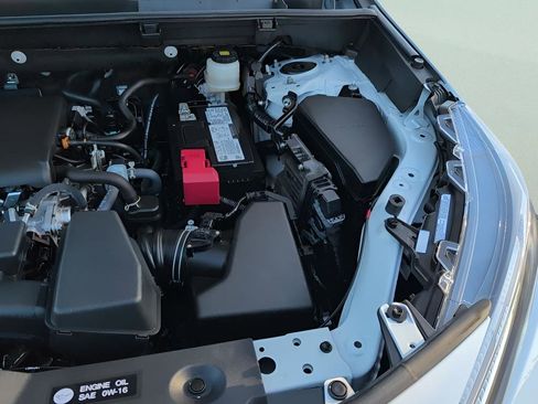 Used 2023 Toyota RAV4 LE image 40