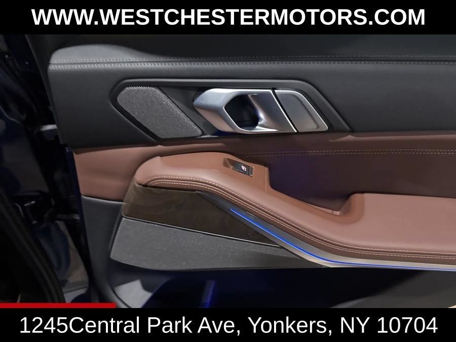 Used 2020 BMW X5 M50i AWD/4WD image 22