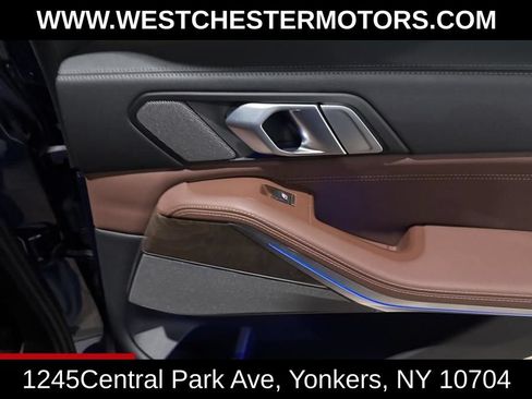 Used 2020 BMW X5 M50i AWD/4WD image 22