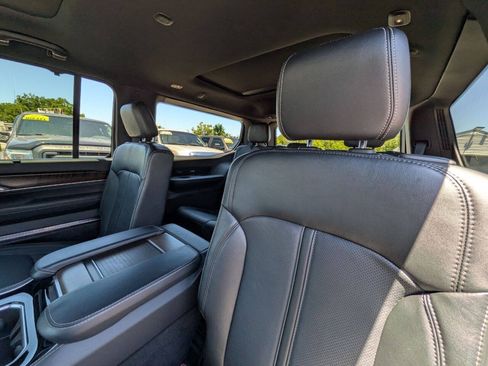 Used 2023 Jeep Grand Wagoneer 4WD image 23