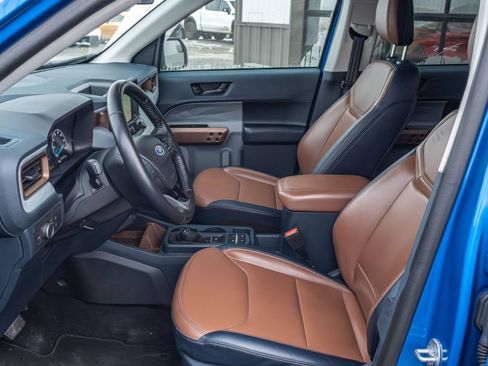 Used 2022 Ford Maverick Lariat image 8