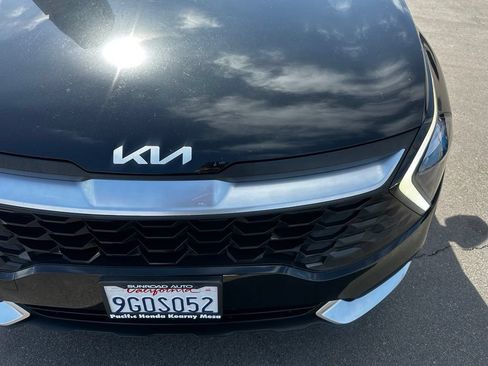 Used 2023 Kia Sportage LX FWD image 5