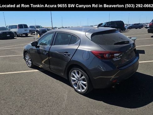 Used 2014 MAZDA MAZDA3 s Grand Touring w/ Technology Package FWD image 4