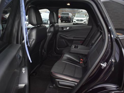 Used 2023 Ford Escape ST-Line image 31