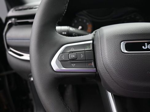 New 2026 Jeep Compass Limited image 31