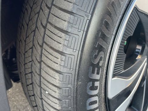 Used 2025 Subaru Solterra Premium image 29