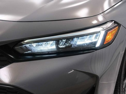 Used 2025 Honda Civic Sport image 12