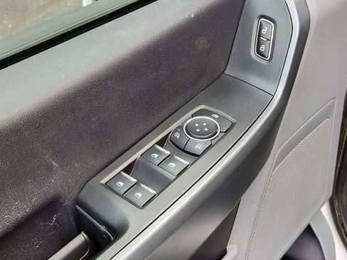 Used 2023 Ford F250 XLT AWD/4WD image 24