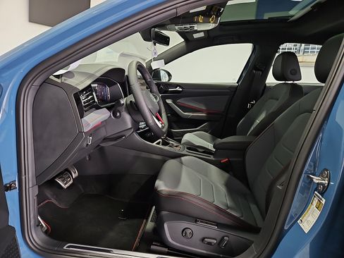 New 2026 Volkswagen Jetta GLI Autobahn FWD image 11