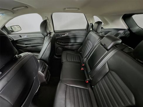 Used 2017 Ford Edge SEL w/ Equipment Group 201A image 11