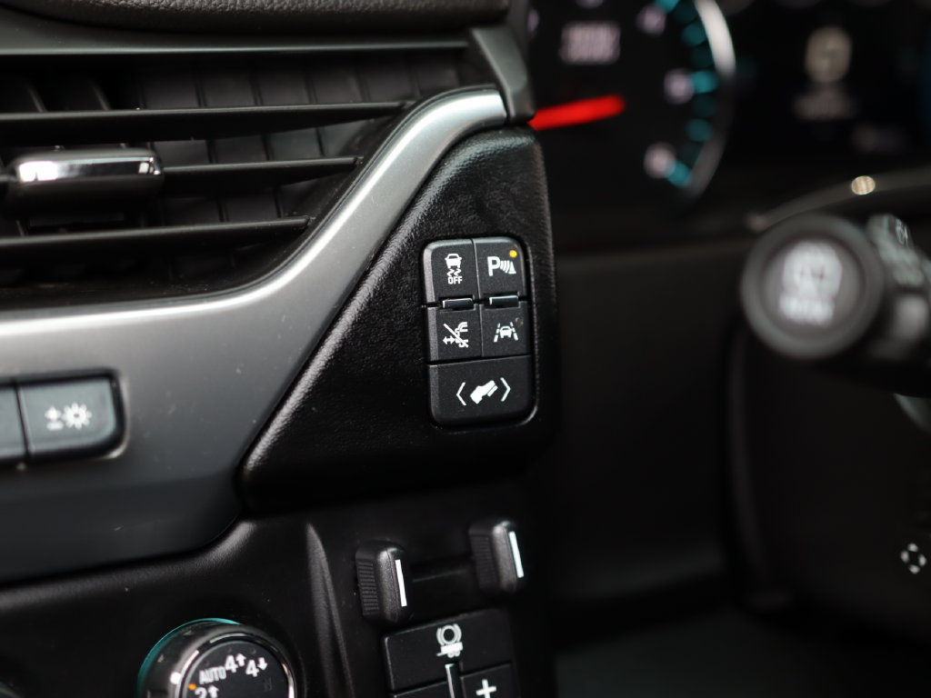 Used 2019 Chevrolet Tahoe Premier AWD/4WD image 10
