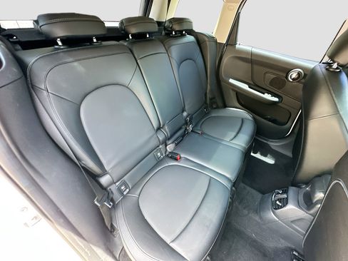 Used 2017 MINI Cooper Countryman FWD image 24