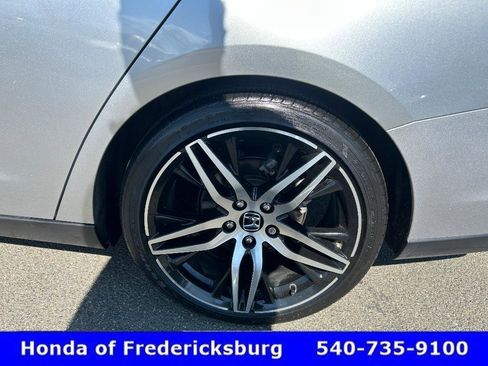 Used 2024 Honda Accord Sport image 32