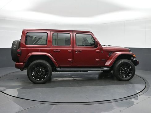 Used 2021 Jeep Wrangler Unlimited Sahara image 8