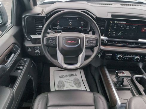 Used 2025 GMC Sierra 1500 SLT w/ SLT Premium Plus Package AWD/4WD image 13
