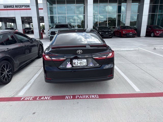 Used 2025 Toyota Camry LE w/ Convenience Package FWD image 7