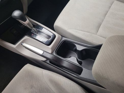 Used 2013 Honda Civic LX image 26