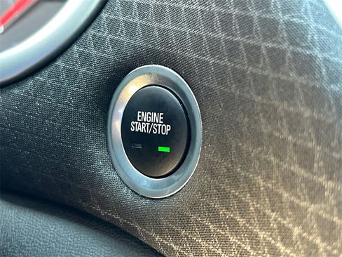 Used 2024 Chevrolet Malibu LT image 18