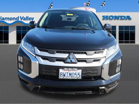 Used 2021 Mitsubishi Outlander Sport ES image 2