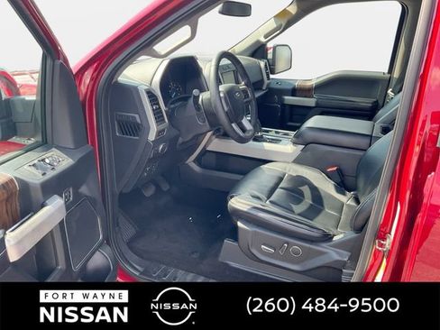 Used 2018 Ford F150 Lariat w/ Equipment Group 502A Luxury AWD/4WD image 12