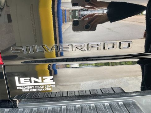 Used 2022 Chevrolet Silverado 1500 RST w/ Z71 Off-Road Package image 9