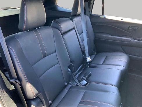Used 2023 Honda Passport TrailSport image 19