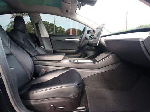 Used 2023 Tesla Model 3 Standard Range RWD image 17