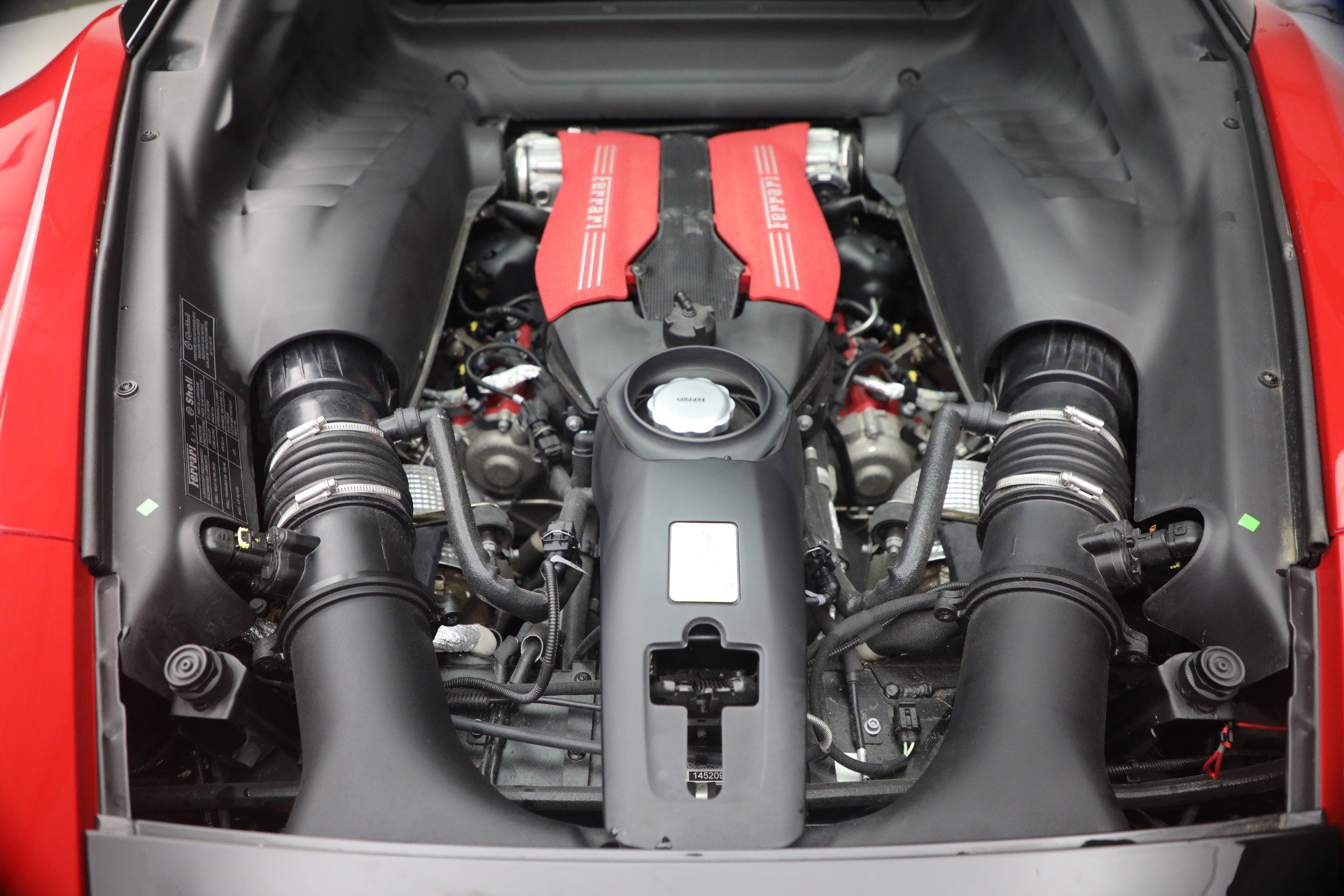 Certified 2018 Ferrari 488 GTB RWD image 26