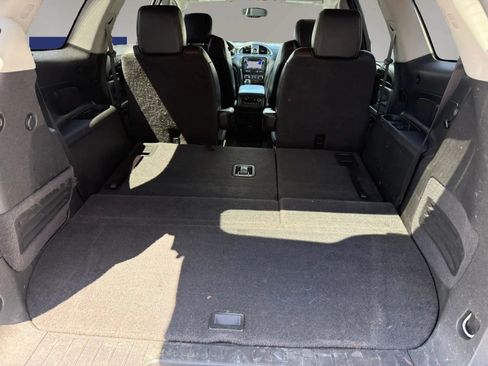 Used 2014 Buick Enclave Premium AWD/4WD image 38