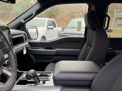 Used 2026 Ford F150 XLT w/ Equipment Group 302A MID image 27