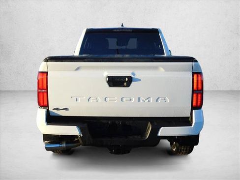Used 2026 Toyota Tacoma SR5 AWD/4WD image 6